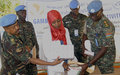 UNAMID’s Gambian peacekeepers hand over medical supplies to Abu Shouk camp clinic, North Darfur